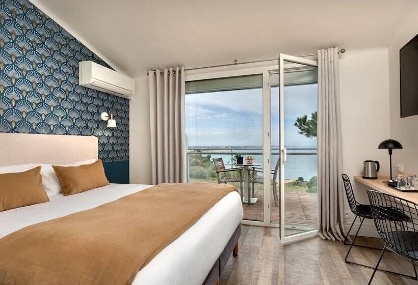 Номер Стандарт Вид на Море, & Spa Les Mouettes