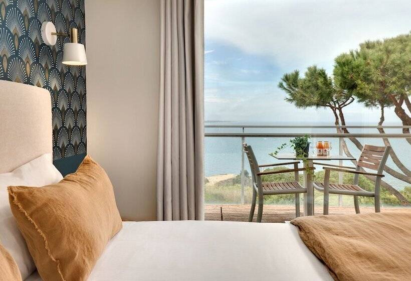 Номер Стандарт Вид на Море, & Spa Les Mouettes