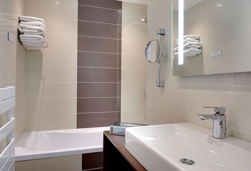 Номер Superior Вид на Море, & Spa Les Mouettes