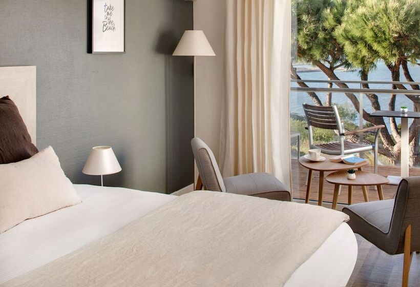 Номер Superior Вид на Море, & Spa Les Mouettes