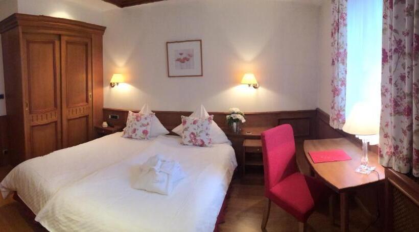 Номер Стандарт, Spa Hôtel Restaurant Au Lion D Or