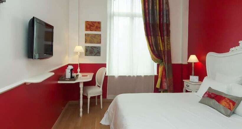 Номер Superior, The Originals Boutique, Hôtel Le Londres, Saumur