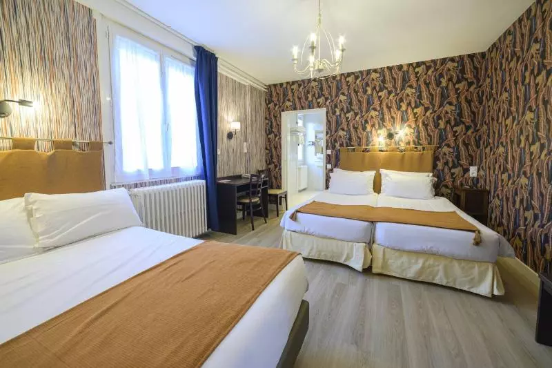 اتاق خانوادگی, The Originals Boutique, Hôtel Normandie, Auxerre