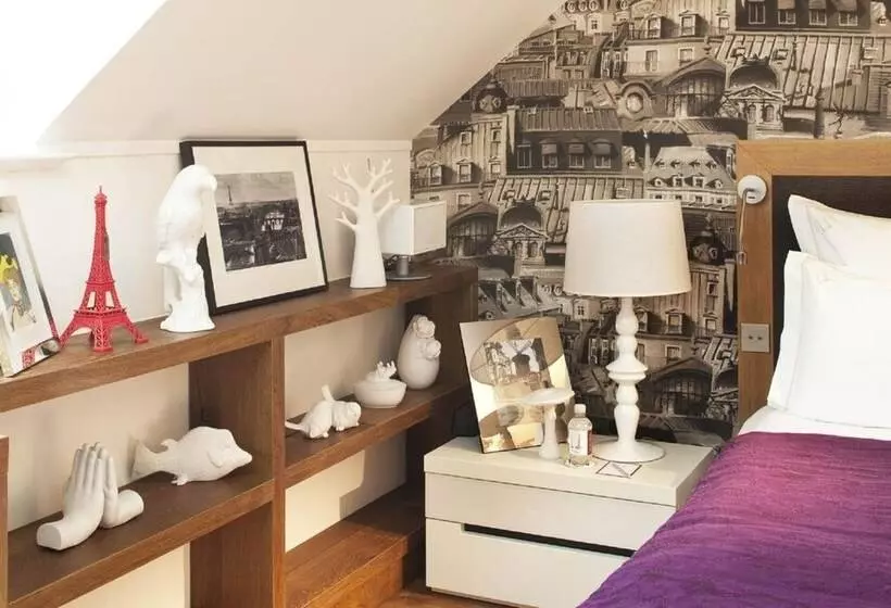اتاق کلاب, La Villa Saint Germain Des Prés