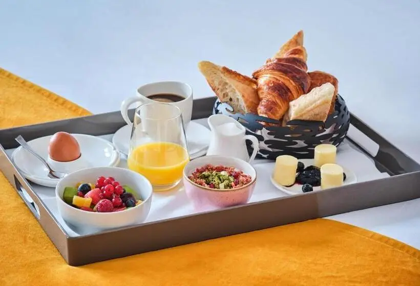 اتاق استاندارد با بالکن, Lake Hotel Courchevel 1850