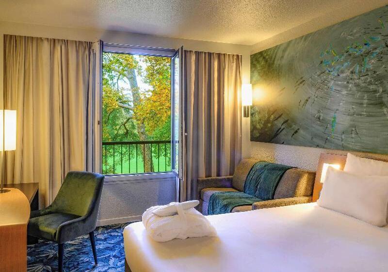 Номер Executive, Novotel Domaine de Maffliers Paris Val D' Oise