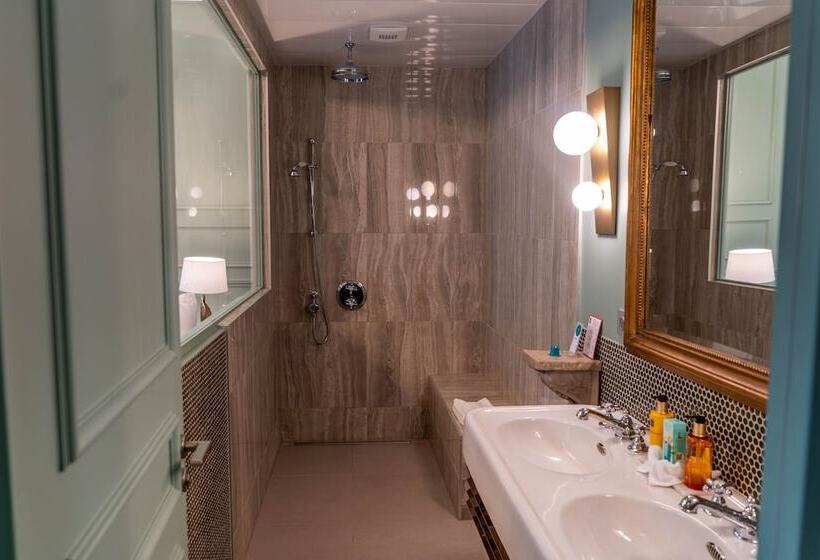 디럭스 룸, Novotel Domaine de Maffliers Paris Val D' Oise