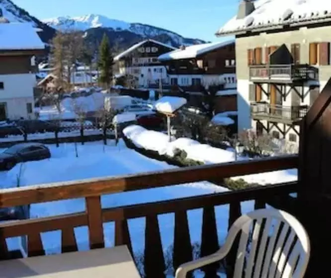 スタンダードトリプルルーム, Au Vieux Moulin