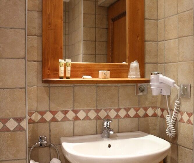 Стандартный Номер Нижний Этаж, Au Vieux Moulin