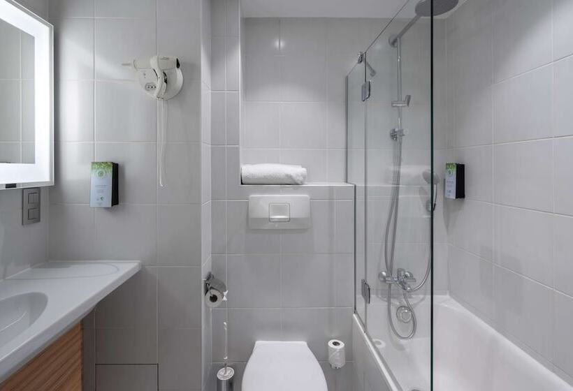 スタンダードルーム, Campanile Annecy Centre Gare