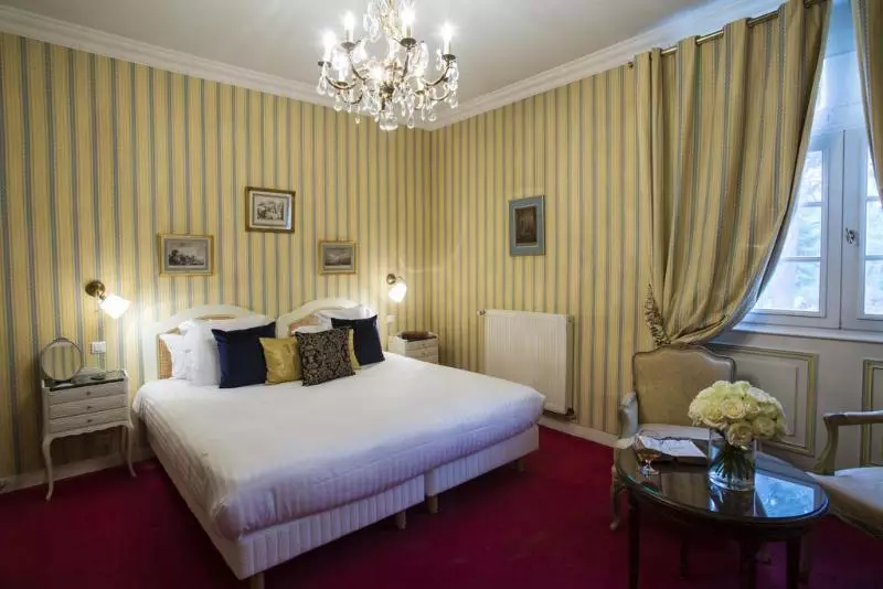 デラックスルーム, Chateau De Beauvois  La Maison Younan