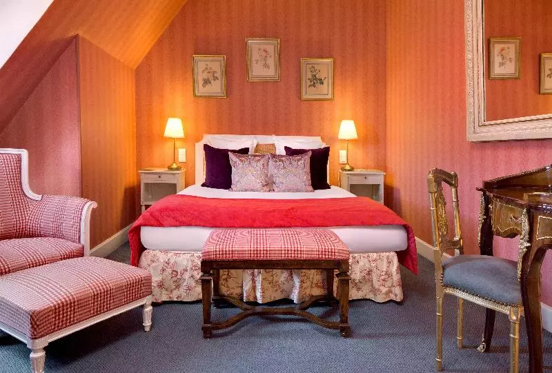 スイート, Chateau De Beauvois  La Maison Younan