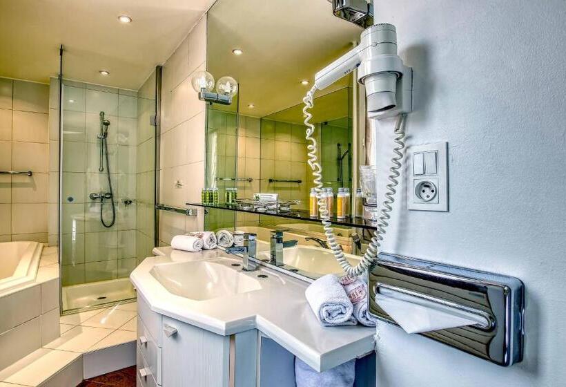 패밀리 룸, Cit Hotel La Résidence