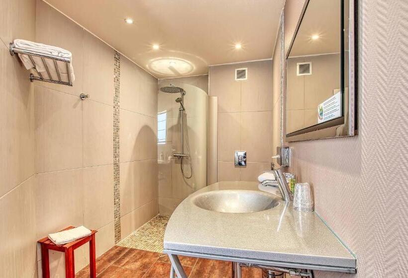 컴포트 룸, Cit Hotel La Résidence