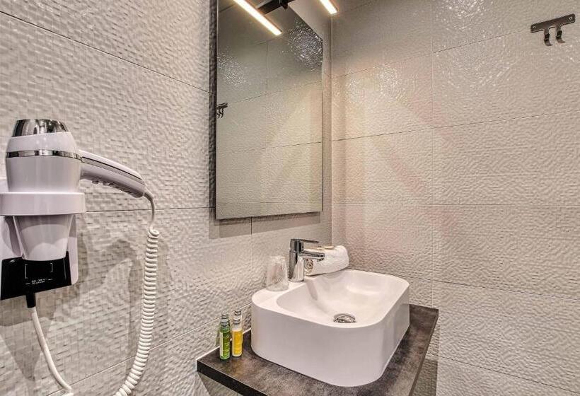 컴포트 룸, Cit Hotel La Résidence