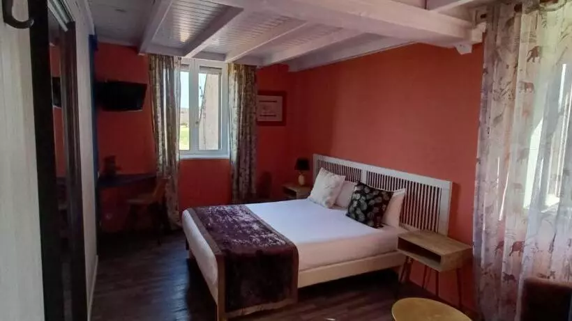 スーペリアールーム, Hôtel Bien être Aux Cyprès De Marquay
