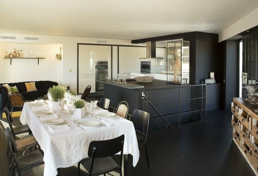 プレステージスイート, Le Chat Noir