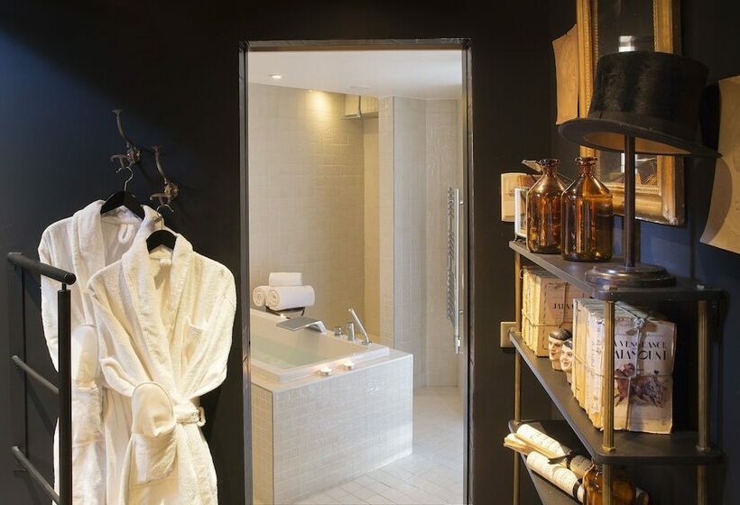 プレステージスイート, Le Chat Noir