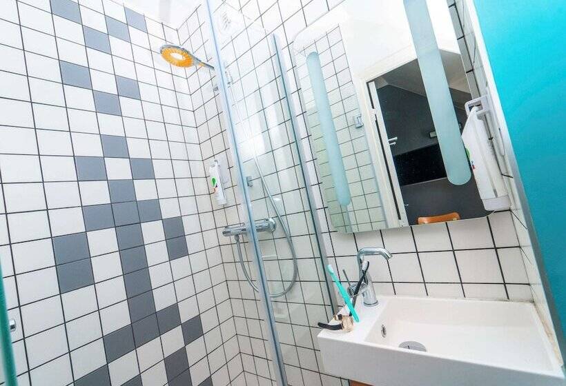 スイート, Ibis Styles Paris Place D Italie Butte Aux Cailles