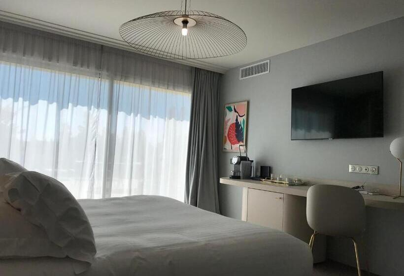 キングサイズベッドのスイートルーム, Ilot Du Golf, Bw Premier Collection