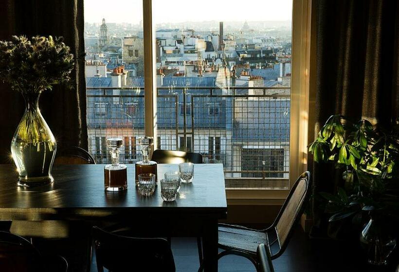 プレステージスイート, Le Chat Noir