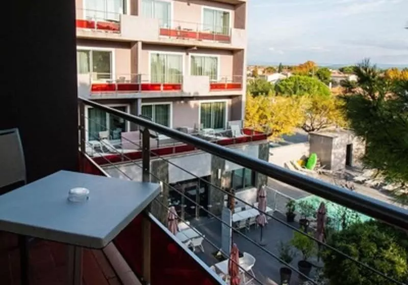Standard Room with Balcony, Le Safari Hotel Restaurant