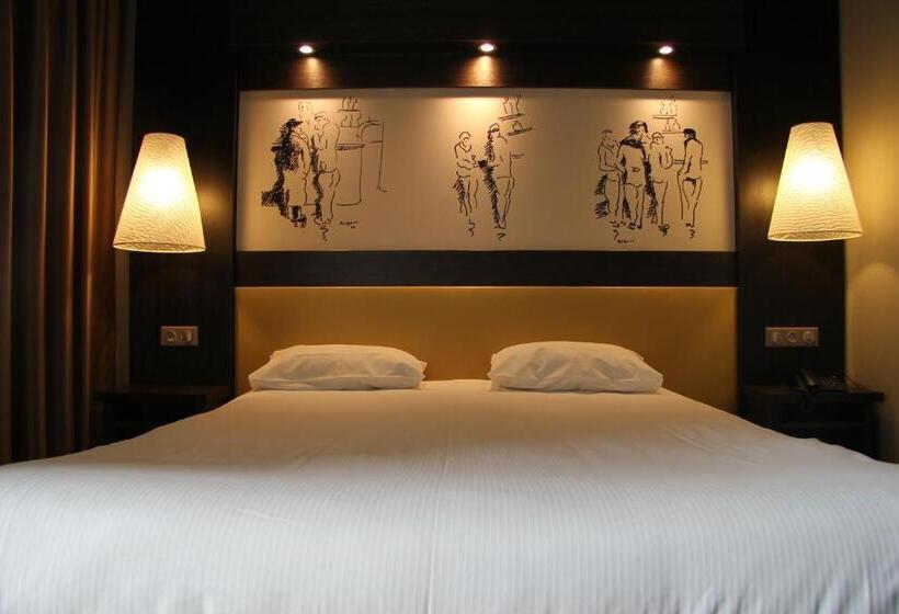 스탠다드 발코니 룸, Le Safari Hotel Restaurant