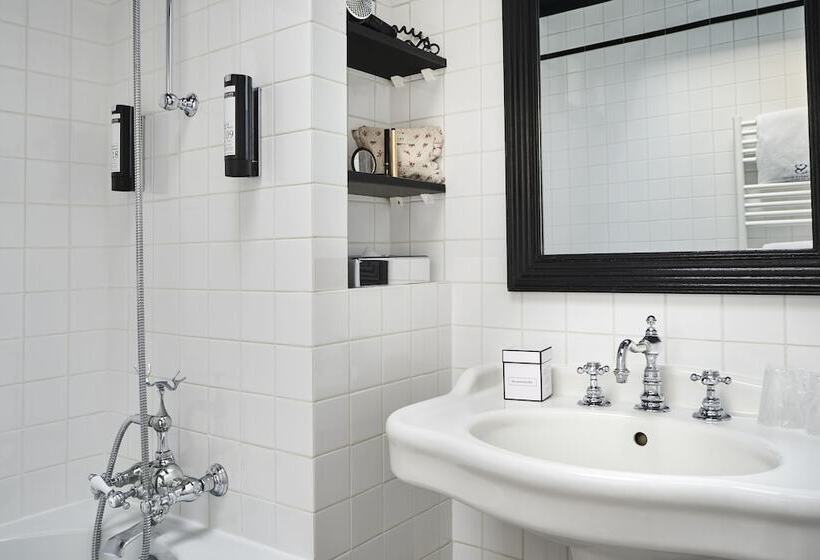 اتاق سوپریور, Hôtel Sainte Beuve