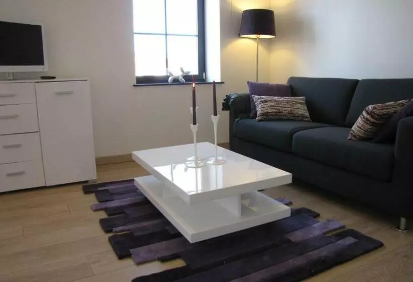 Huoneisto 2 Makuuhuonetta, Les Mini Lofts De Paul Et Virginie