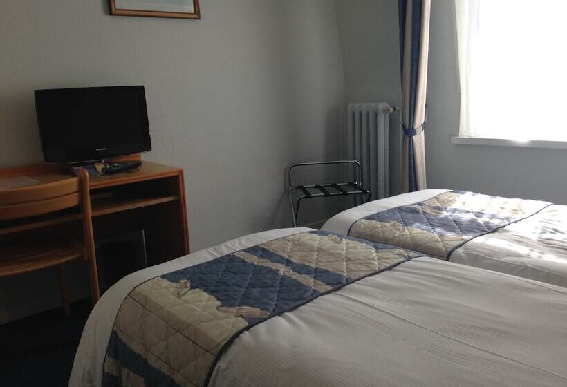 标准三人间, Metropol