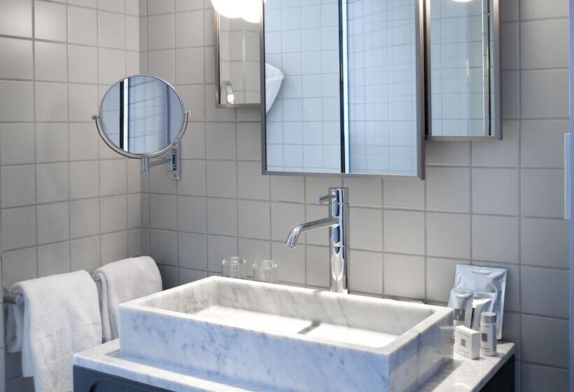 コンフォートルーム, Saint Dominique