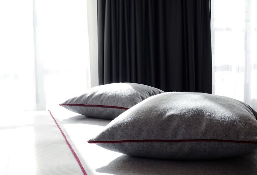 コンフォートルーム, Saint Dominique