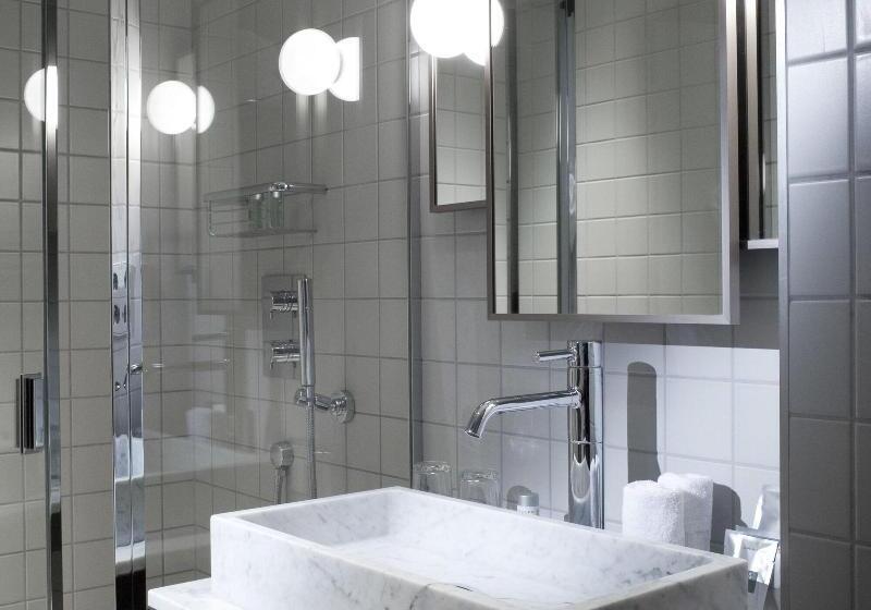 コンフォートルーム, Saint Dominique