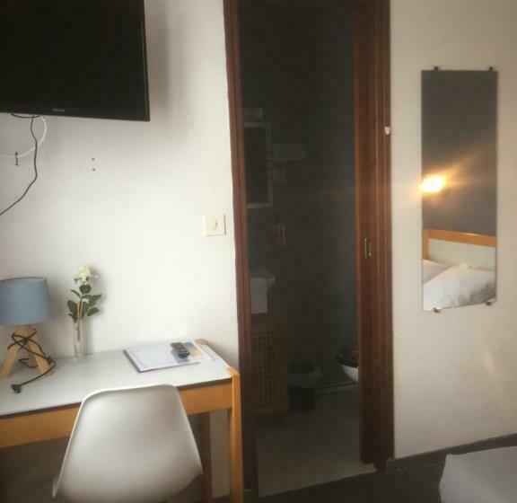 标准单人间, Hôtel Saint Hubert