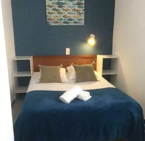اتاق استاندارد یک نفره, Hôtel Saint Hubert