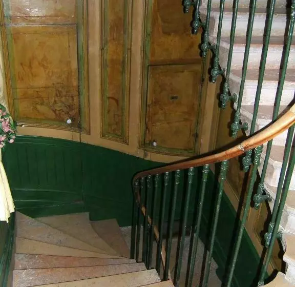 اتاق استاندارد یک نفره, Saint Jean