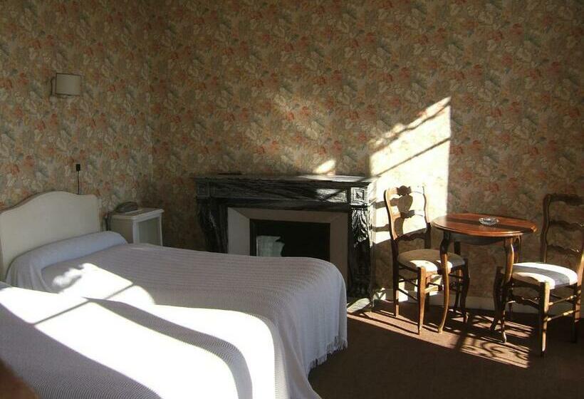 Номер Стандарт, Saint Jean