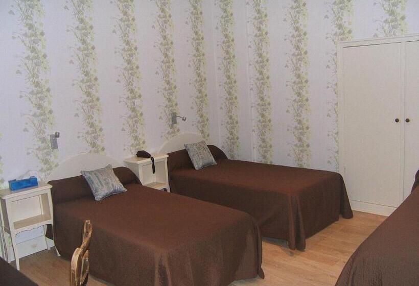 Номер Стандарт Трехместный, Saint Jean