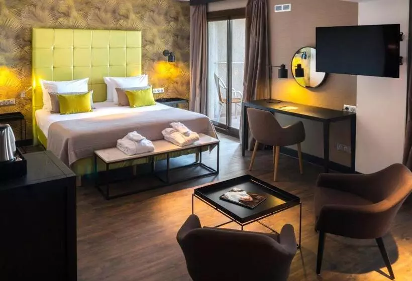 スイート（家族用）, Van Der Valk Hotel Saint Aygulf
