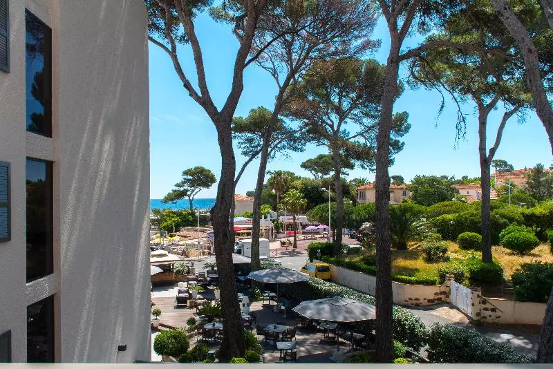 デラックスルーム, Van Der Valk Hotel Saint Aygulf