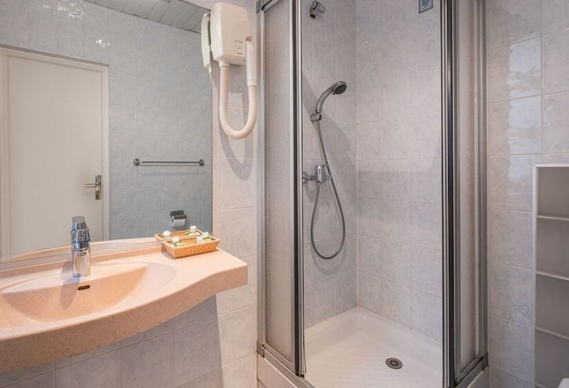 スタンダードルーム, Terminus Montparnasse