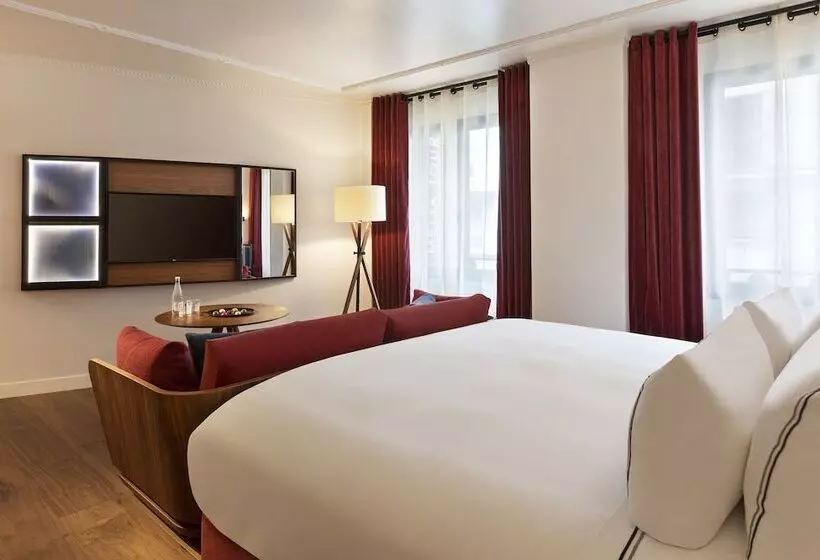 デラックスルーム, Villa Marquis A Member Of Melia Collection Tour Eiffel