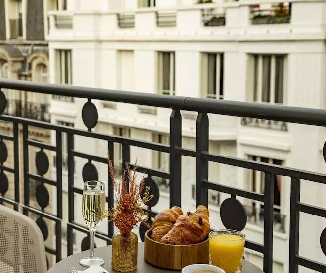 バルコニー付きデラックスルーム, Villa Marquis A Member Of Melia Collection Tour Eiffel