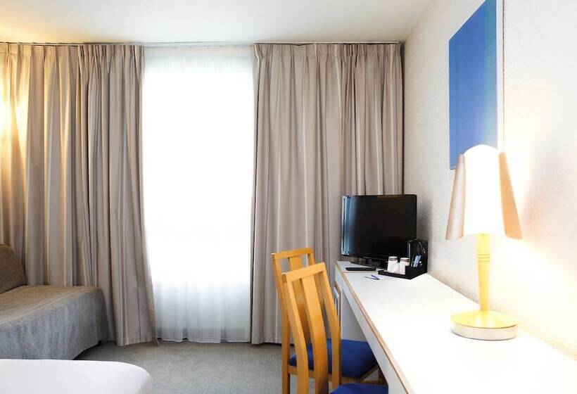 Номер Superior, Novotel Grenoble Nord Voreppe