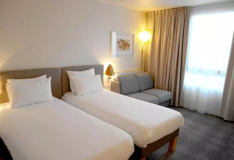 Standard Room, Novotel Grenoble Nord Voreppe