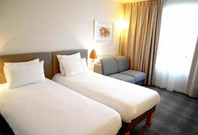 Standard Room, Novotel Grenoble Nord Voreppe