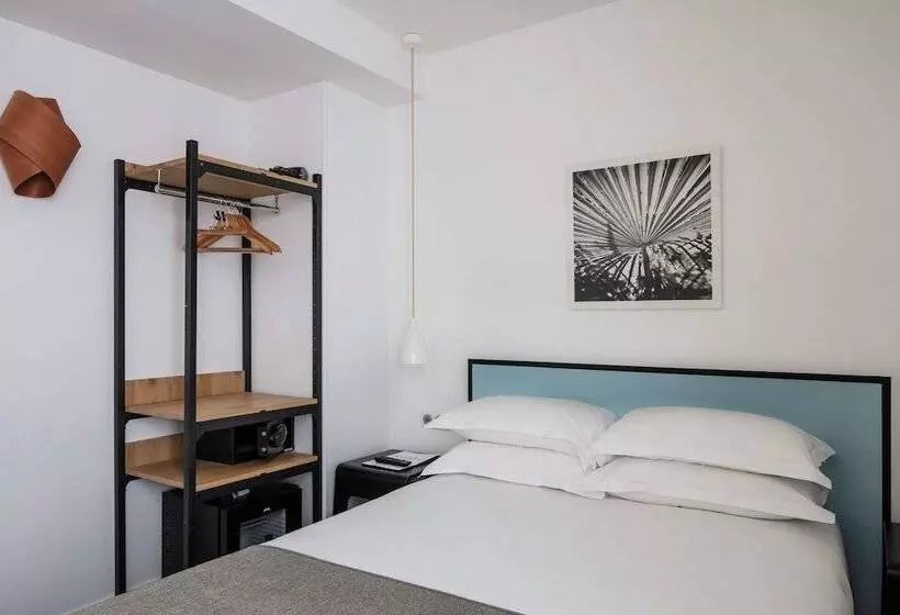 Camera Familiare, Palm  Astotel