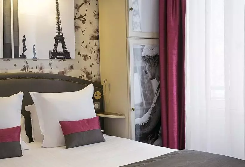 Comfort room with view, Best Western Au Trocadero