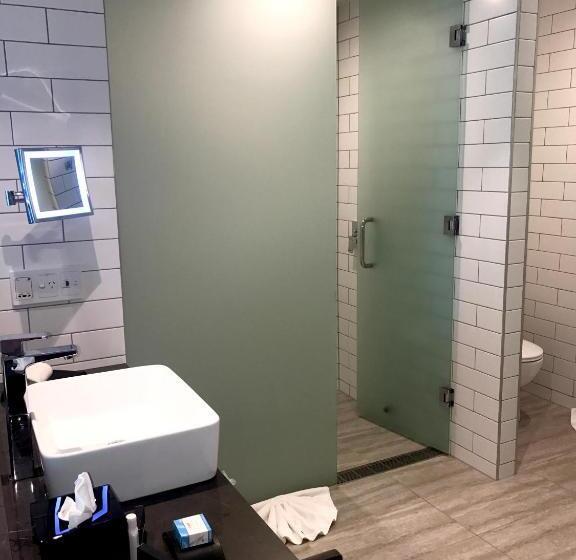 庭の見えるプレミアムルーム, The Pearl South Pacific Resort, Spa & Golf Course