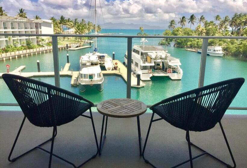 オーシャンビューのプレミアムルーム。, The Pearl South Pacific Resort, Spa & Golf Course